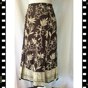 JM Woman Collection 22W Floral Skirt Elastic
